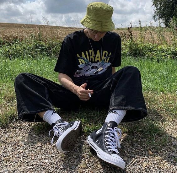 What is e-boy?  All about the new style of the internet