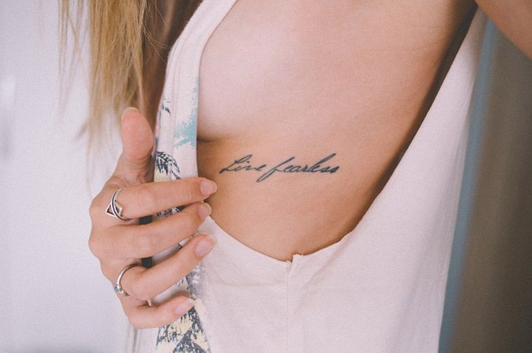 Does a female rib tattoo hurt?  60 inspirational models