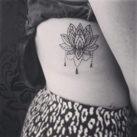 Female rib tattoo