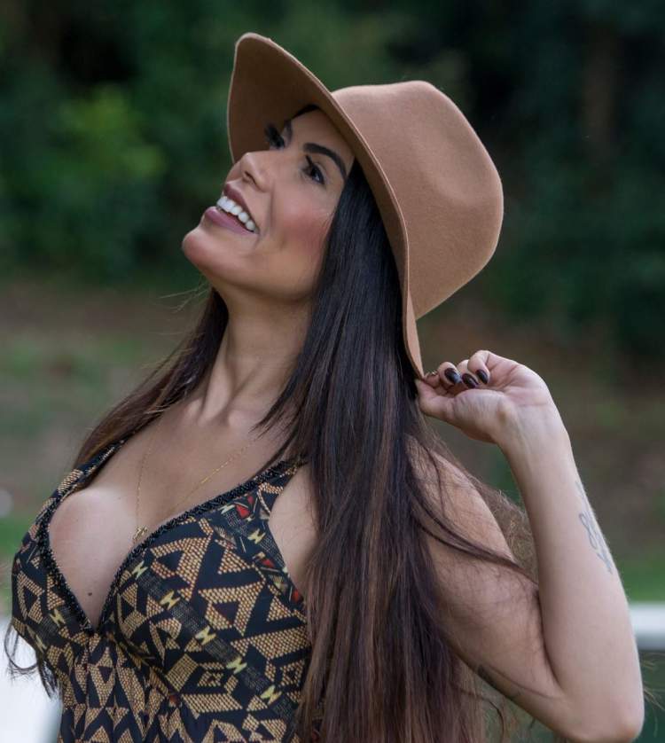 Priscila Rocha is known as the Morena Barbie