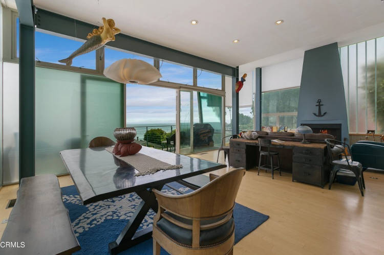 Living and dining room at Kristen Stewart's house.