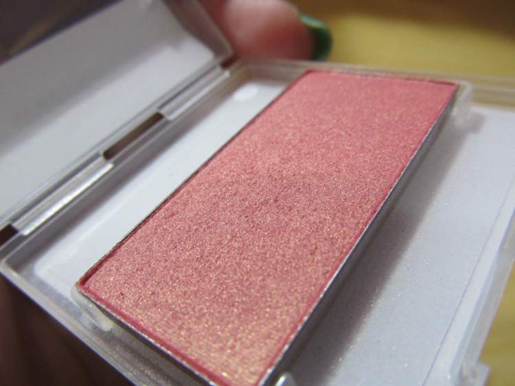 Shy Blush from Mary Kay is one of the cheap makeup items that replace expensive and imported brands