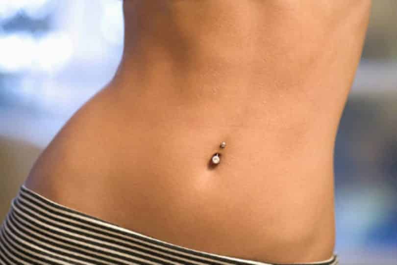 Is navel piercing dangerous?  It hurts?  All you need to know