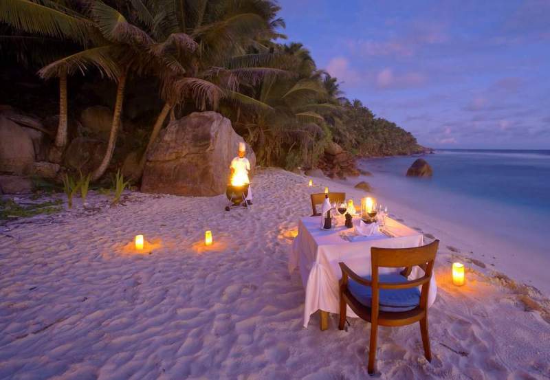 Romantic Dinner in the Maldives