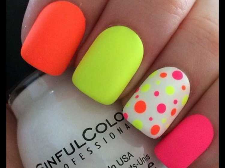 Neon is one of the nail trends that will hit summer 2019