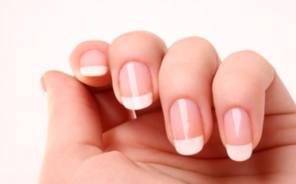 homemade tips to strengthen your nails