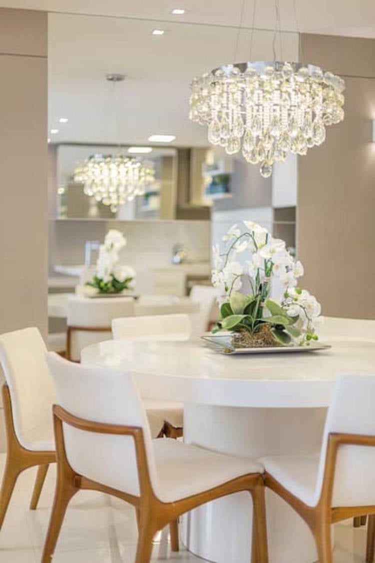 Dining room with round table.