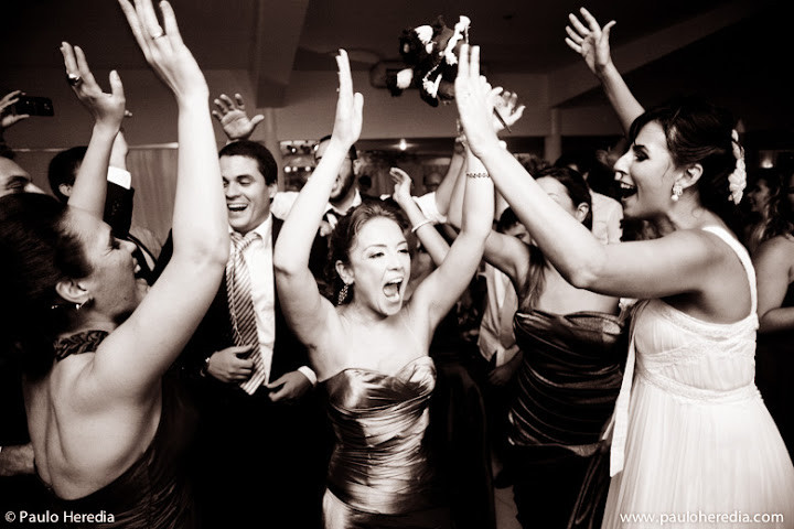 photo of guests for the wedding album