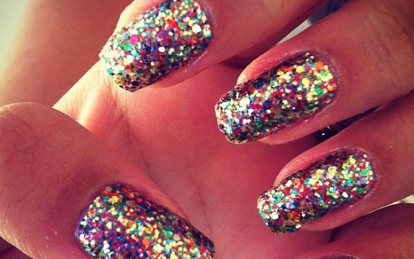 Nails decorated with glitter