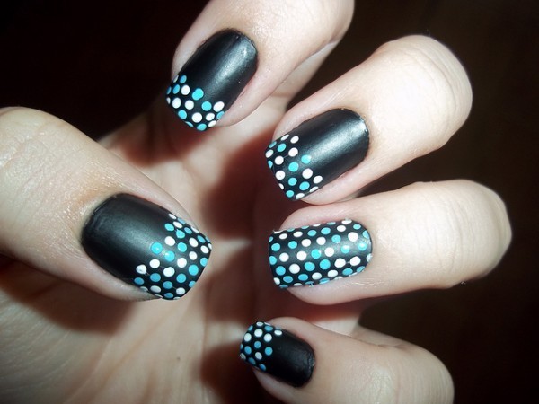 Carnival nails decorated with polka dots