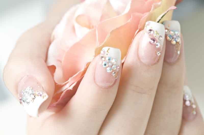 bridal nails photo