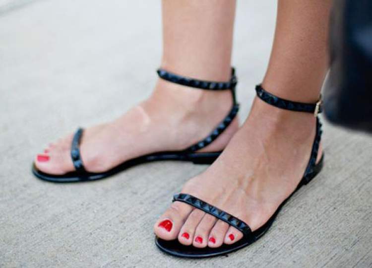 sandal without heels