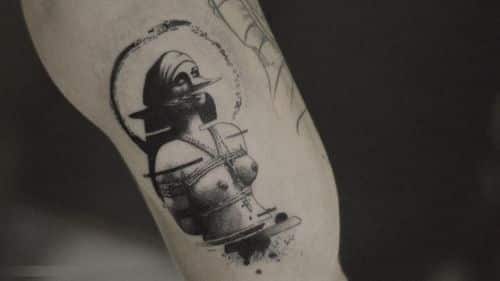 Glitch tattoo: 40 inspirations from "flawed tattoo"