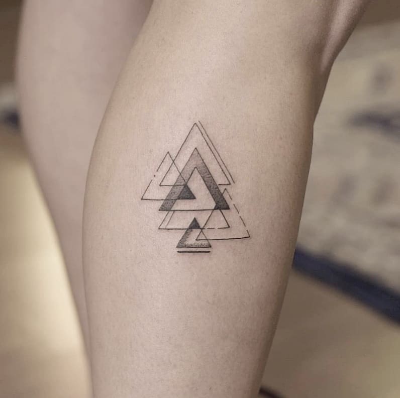 What is geometric tattoo?  60 inspirations that you will love