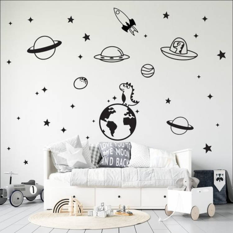 Easy room decoration with wall stickers.