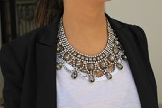 maxi necklace as a gift option for Mother's Day