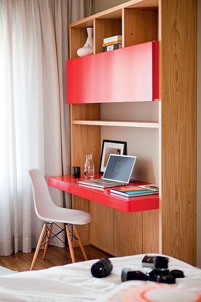 Red as one of the colors for home office.