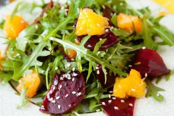 Refreshing salad is a food option for the heat