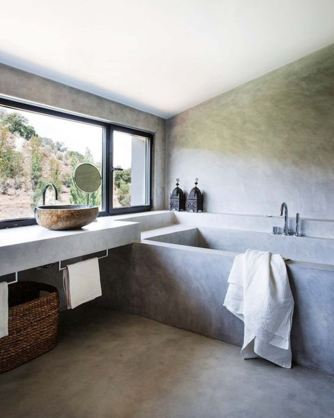 Modern concrete bathtub