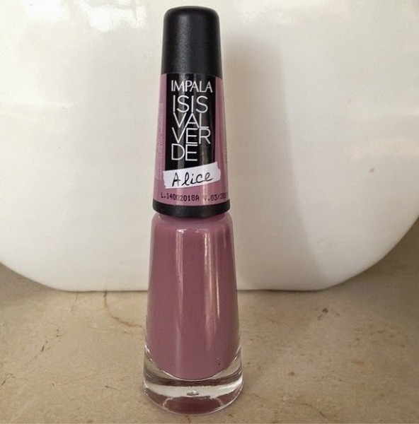 Alice nail polish by Isis Valverde