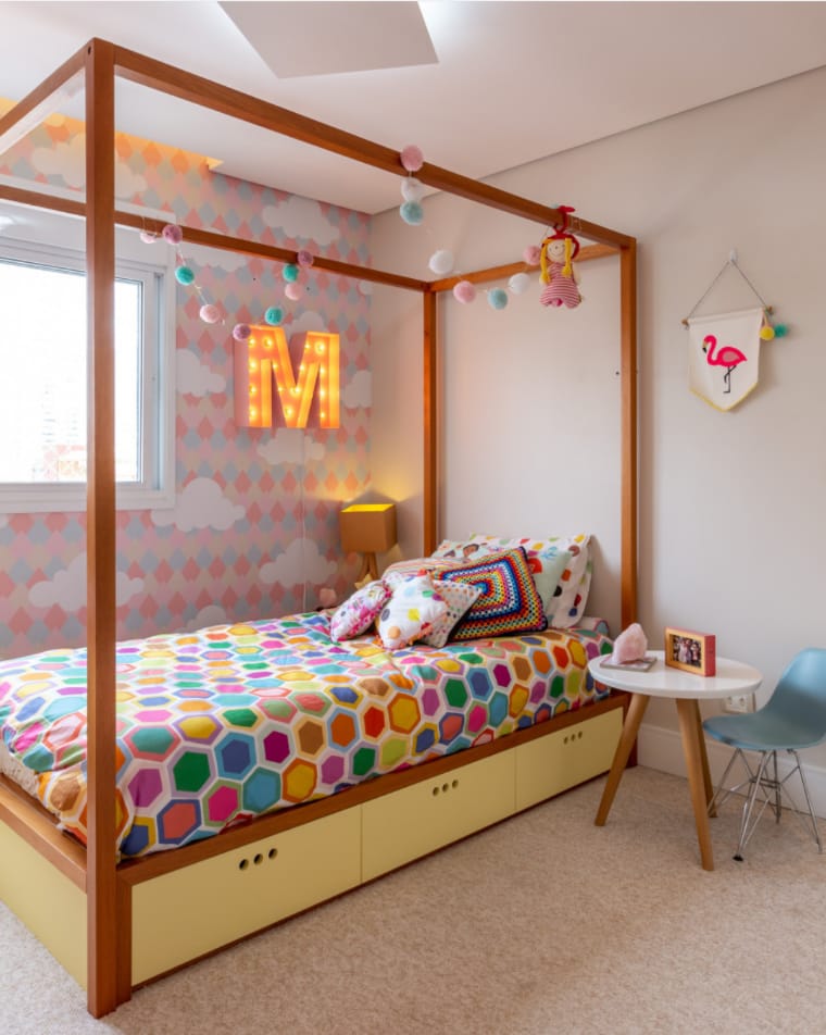 Children's room with custom furniture