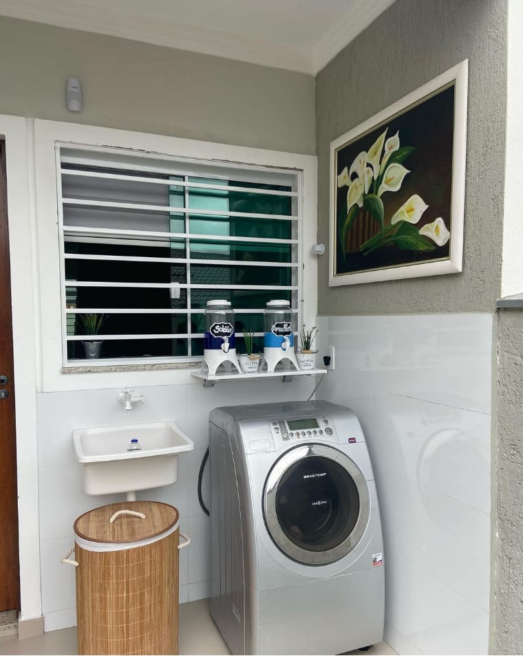 External laundry