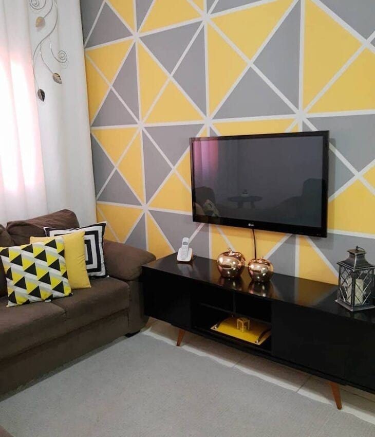 Living room with geometric wall