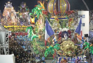 Polêmica sobre desfiles de Carnaval