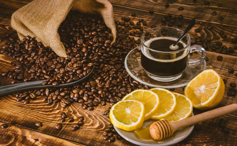 Coffee with lemon helps you lose weight: myths and truths about the drink