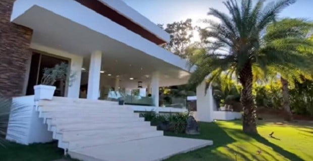 Maiara and Maraisa's mansion is for sale for R$7 million 