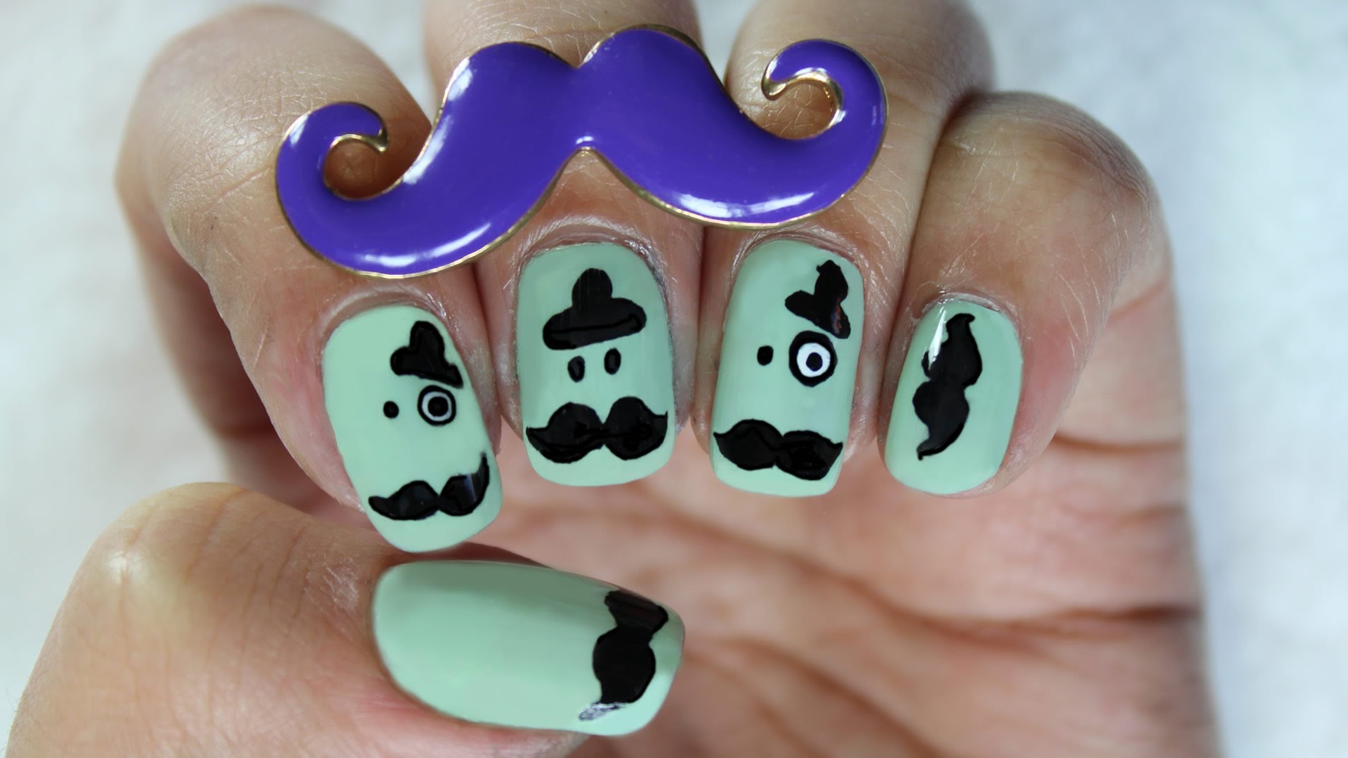 mustache-nails-4