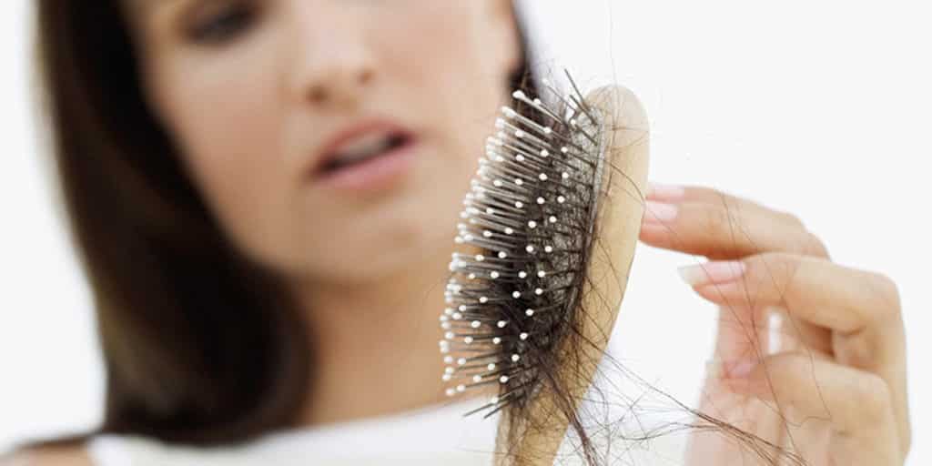 My hair doesn't grow: 9 causes and what to do