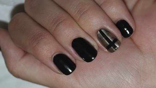 Nails decorated with a cross - Beauty and Fashion Website