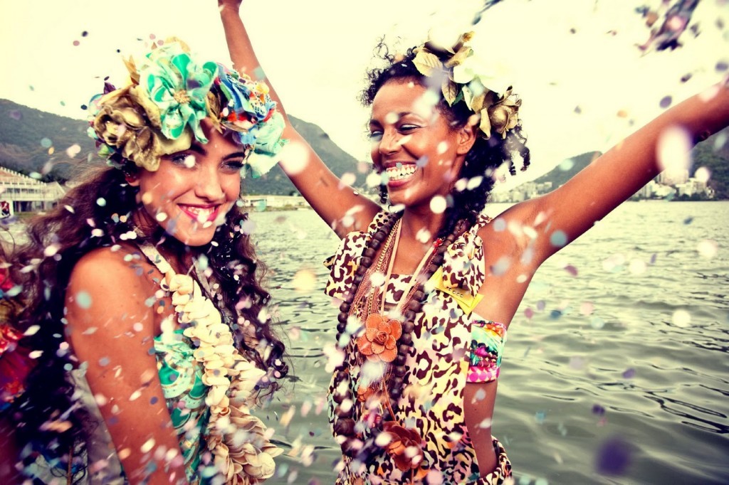 Photo of women enjoying Carnival