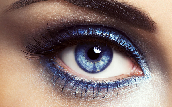 10 makeup tips for women with small eyes