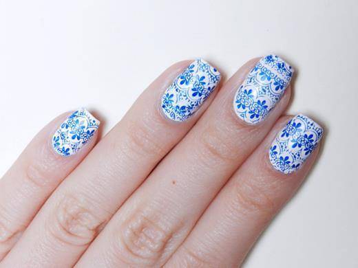 DIY Portuguese tile nails