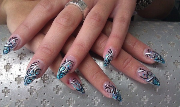 Nail Art com flores