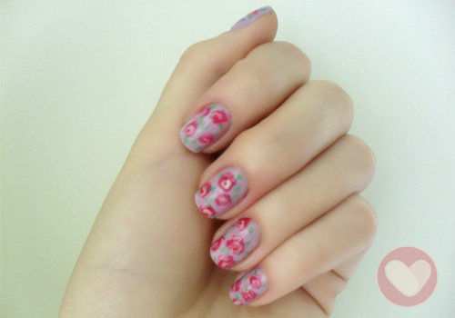 Nails decorated with floral prints