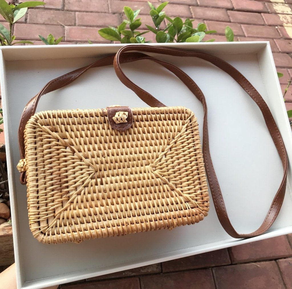 straw bag