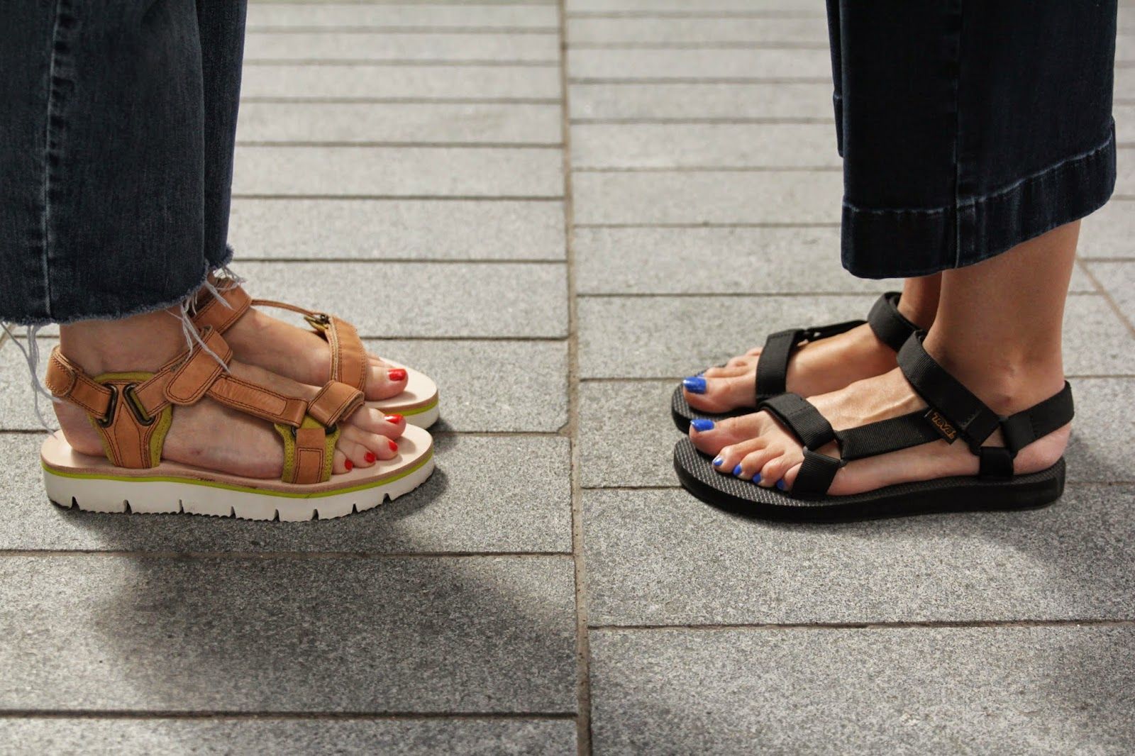 How to wear controversial sandals + look inspirations