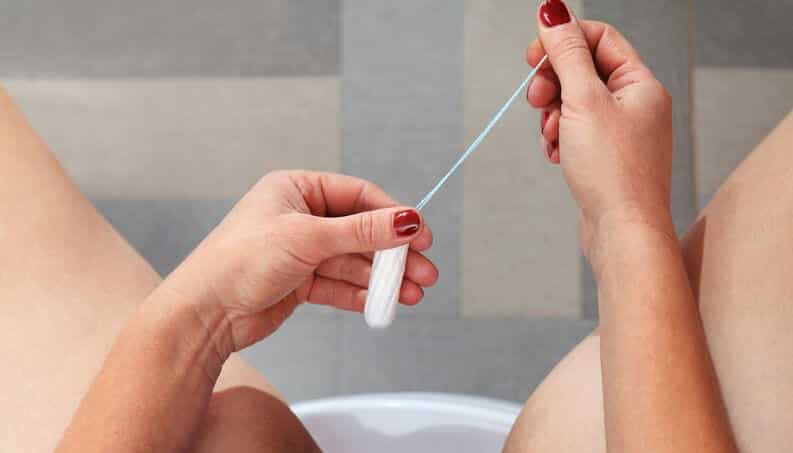 Can you sleep with a tampon: tips and necessary care