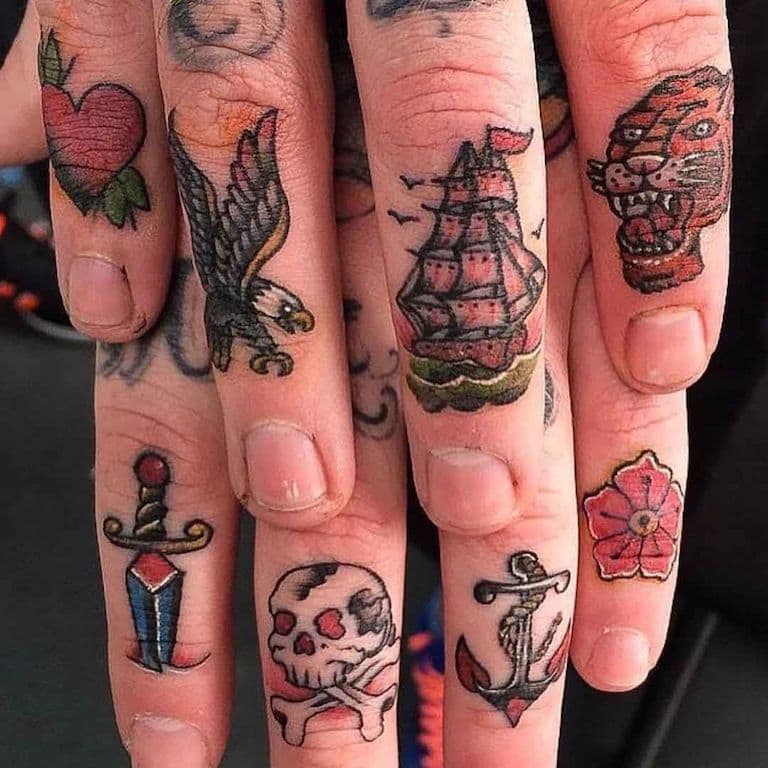 Finger tattoos: check out 100 ideas for inspiration