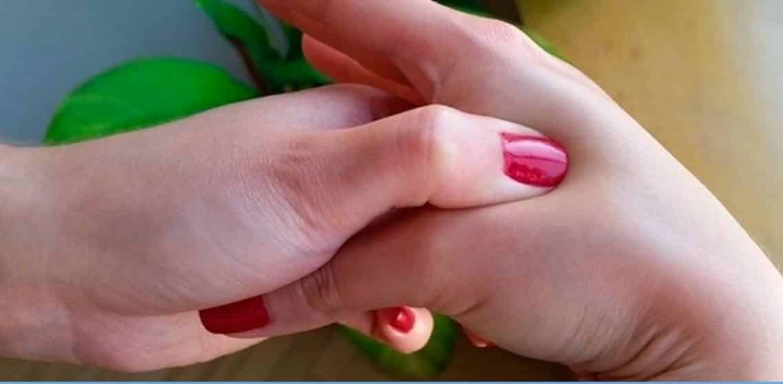 Headache massages - techniques to relieve pain