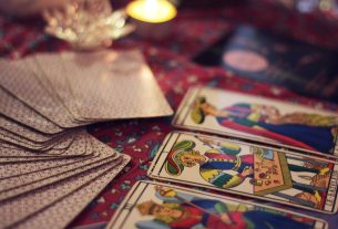 Tarot, what is it?  Origin, history and how to read