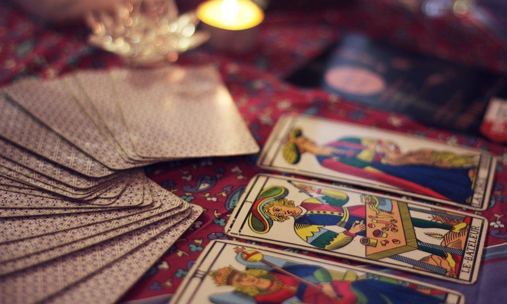 Tarot, what is it?  Origin, history and how to read