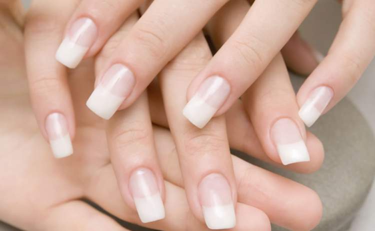 3 Myths About Gel Nails That People Still Believe