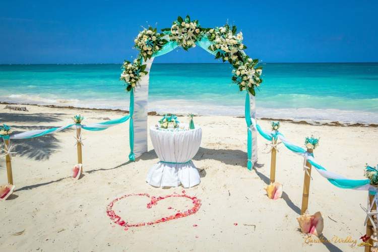 5 cosas que debes saber para organizar una boda en la playa