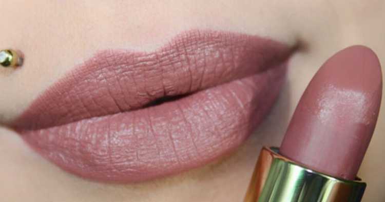 Secrets to make lipstick last all day