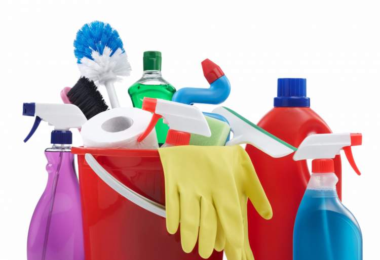 6 ways to make cleaning the house more fun