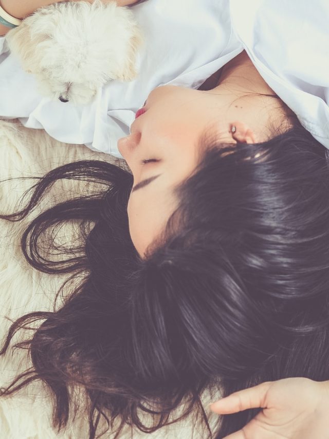7 Easy Ways To Fall Asleep Quickly